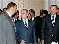 Озарбайжон Президенти Илҳом Алиев, Россия Президенти Владимир Путинва Туркия Бош вазири Ражаб Тойиб Эрдўғон