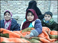 Íránské dět po zemětřesení