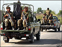 पेशावर में पाकिस्तानी सेना