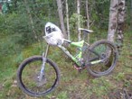 Ruaridh Cunningham downhill bike (Pic courtesy of Bike Love)