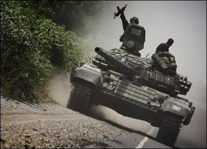 Xe tăng Gruzia bên ngoài thành phố Gori