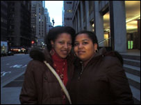 Mayla (E) e Yara Melo