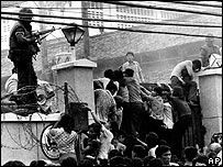 Embaixada americana durante a queda de Saigon