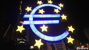 Скульптура "Євро"