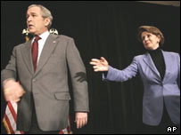 George Bush ve Nancy Pelosi