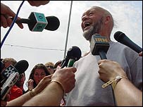 Michael Eavis dá entrevista em Glastonbury