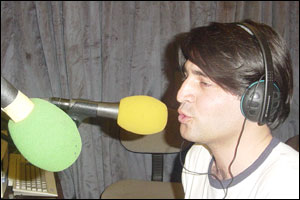 زيک افريدى دپيښور دبي بي سي سټوډيو کې