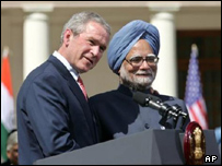 سینگ نخست وزیر هند و بوش رئیس جمهور آمریکا