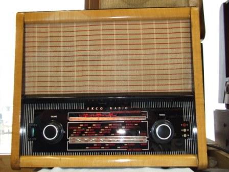 radio22.jpg