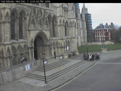 York Minster and Constantine sculpture