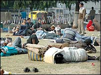 मरीज़ों के परिजन