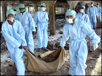 Hindistan'da sağlık görevlileri