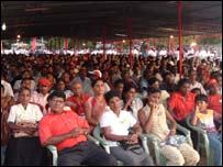 Crowd at the Polonnaruwa meeting (photo Raj Weerasinghe)