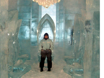 Siwan Davies yn Sweden