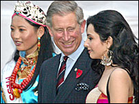 तिब्बतियों के कार्यक्रम में भी शामिल हुए चार्ल्स