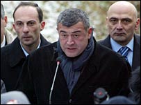 Провідник грузинської опозиції Л.Гачечіладзе з прихильниками