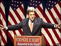 Kerry discursa na Universidade de Nova York