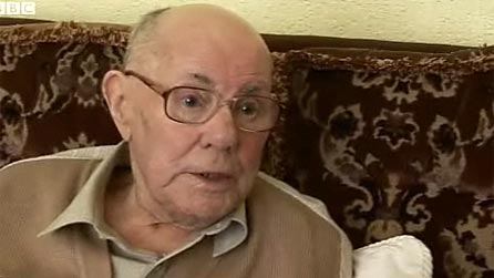 Melfyn Thomas, one of only three survivors of the 1950 Llandow air disaster.