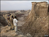 اين افراد در صحرای عفر واقع در 800 کيلومتری آديس آبابا مفقود شده اند