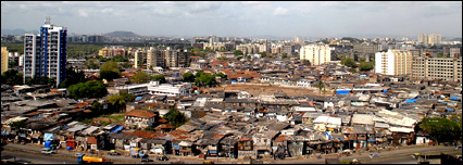  جھوپڑ بستی ’دھاراوی‘