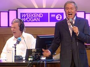 Terry sings along with Des O'Connor
