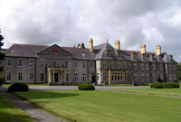 Trawscoed, lle digwyddodd y saethu.