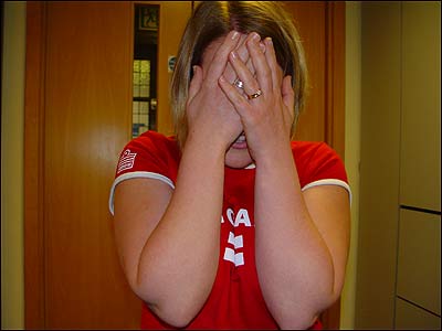 آنا، طرفدار تيم انگليس