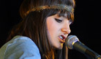 Ellen and the Escapades on the Introducing stage