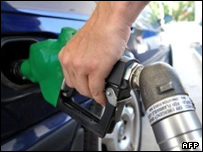 پمپ بنزین در آمریکا