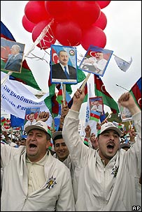 Aliyev yanlılarının gösterisi