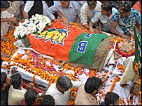 पूरनचंद योगी की अंतिम यात्रा