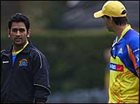 धोनी और फ़्लेमिंग