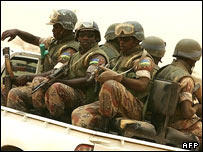 Soldados da União Africana