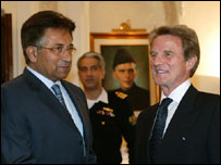 صدر مشرف اور فرانسیسی وزیر خارجہ