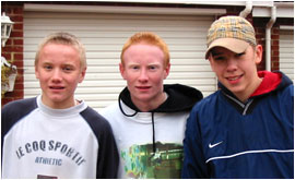 Teenagers in favour of Skatepark.
