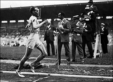 Finland's running legend Paavo Nurmi win the Olympic 1500m title at the 1924 Paris Olympics