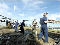 Distribuce pomoci v Acehu