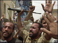 Guerrilheiros de Moqtada Al-Sadr