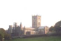 Eglwys Gadeiriol Tyddewi