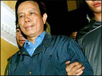 Nguyễn Việt Tiến khi bị bắt-hình của Tuổi Trẻ và AP