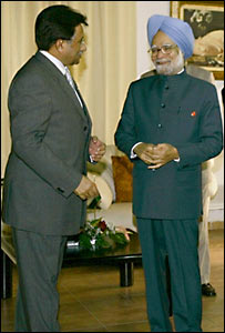 صدر مشرف اور انڈیا کے وزیر عظم منموہن سنگھ کی ملاقات 