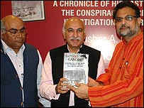 तुषार गाँधी