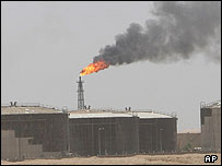 Irak petrol rafinerisi