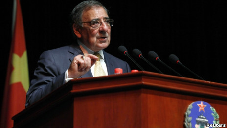 美国国防部长帕内塔（19/09/2012）