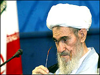 "آيت الله مشكينی به دليل حسن ظنی كه به انتخاب شدگان مجلس هفتم داشته، در نماز جمعه آرزو کرده که انتصاب نمايندگان مورد رضايت امام زمان قرار گرفته باشد"