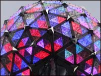 'न्यू ईयर्स ईव बॉल' 