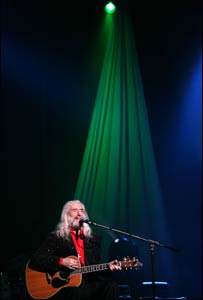Charlie Landsborough on stage (pic Judy Totten)