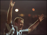 Alan Shearer celebrates against Leicester