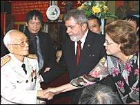 Vo Nguyen Giap, Lula e Dilma Rousseff (foto: Ricardo Stuckert/PR)