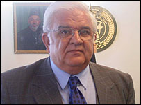 معاون وزير دفاع افغانستان گفت در تظاهرات هرات که در آن شعار مرگ بر آمريکا سر داده شد، دستهای نامرئی خارجی در کار بوده است